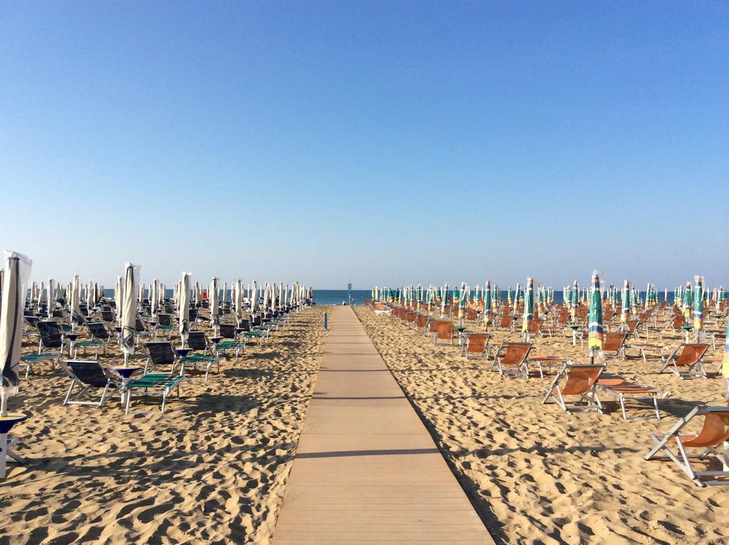 Appartamento Rossella Bibione Esterno foto